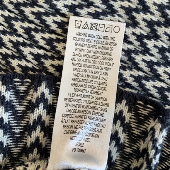 Hatley Sweater - Navy/Cream - Picture 5 of 5